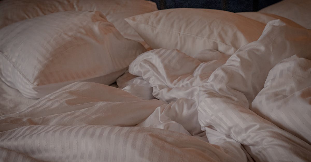 découvrez notre collection de linge de lit de qualité, alliant confort et élégance pour des nuits douces et réparatrices.