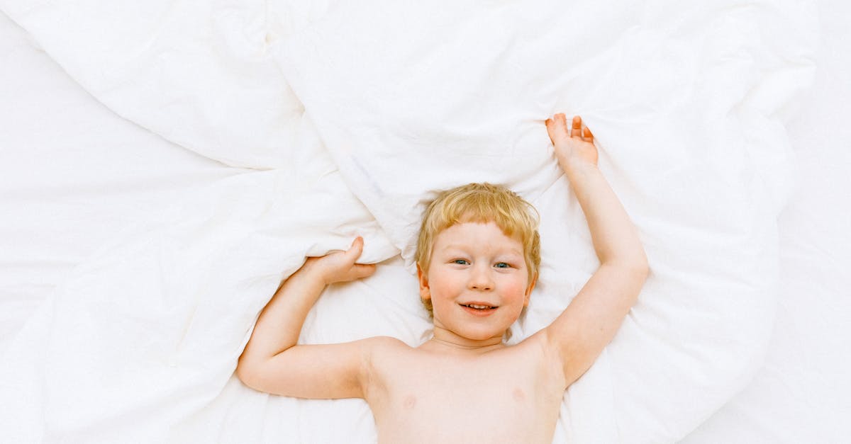 guide des tailles de draps housse : trouvez la taille parfaite pour votre lit et profitez d'un confort optimal grâce à nos conseils pratiques.