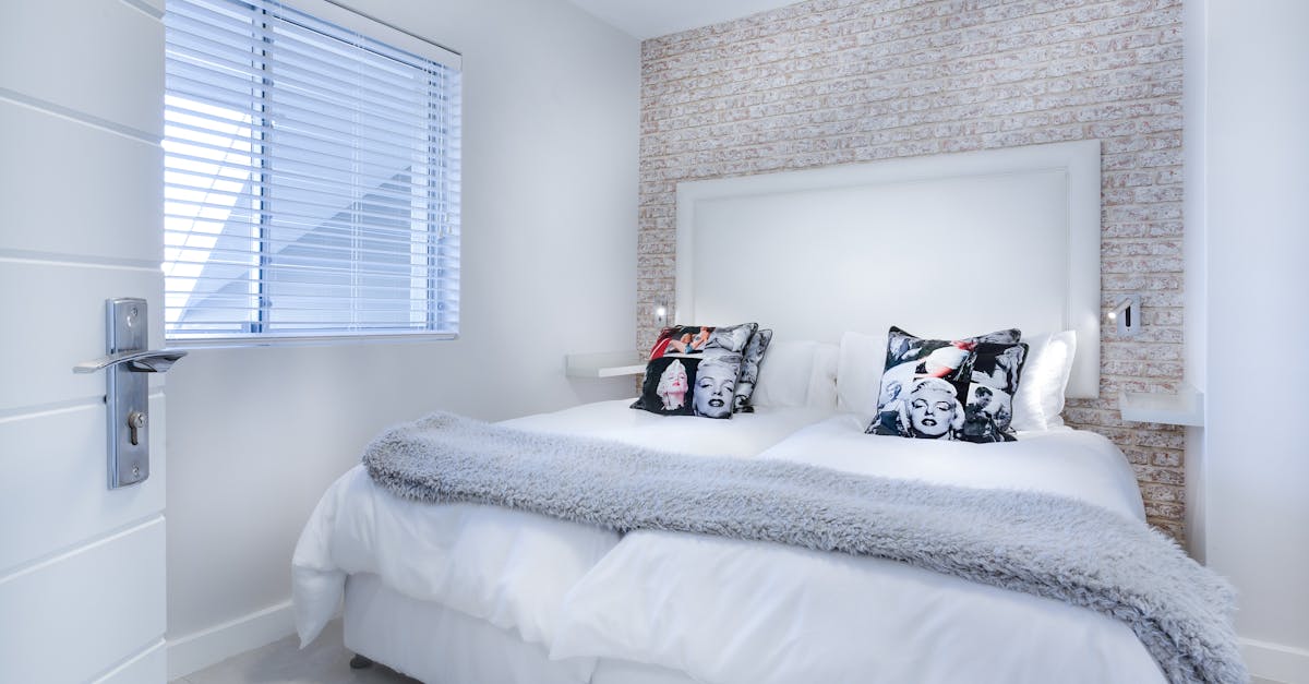 découvrez bedding elegance, où le confort rencontre le luxe pour transformer votre chambre en un havre de paix élégant et raffiné.