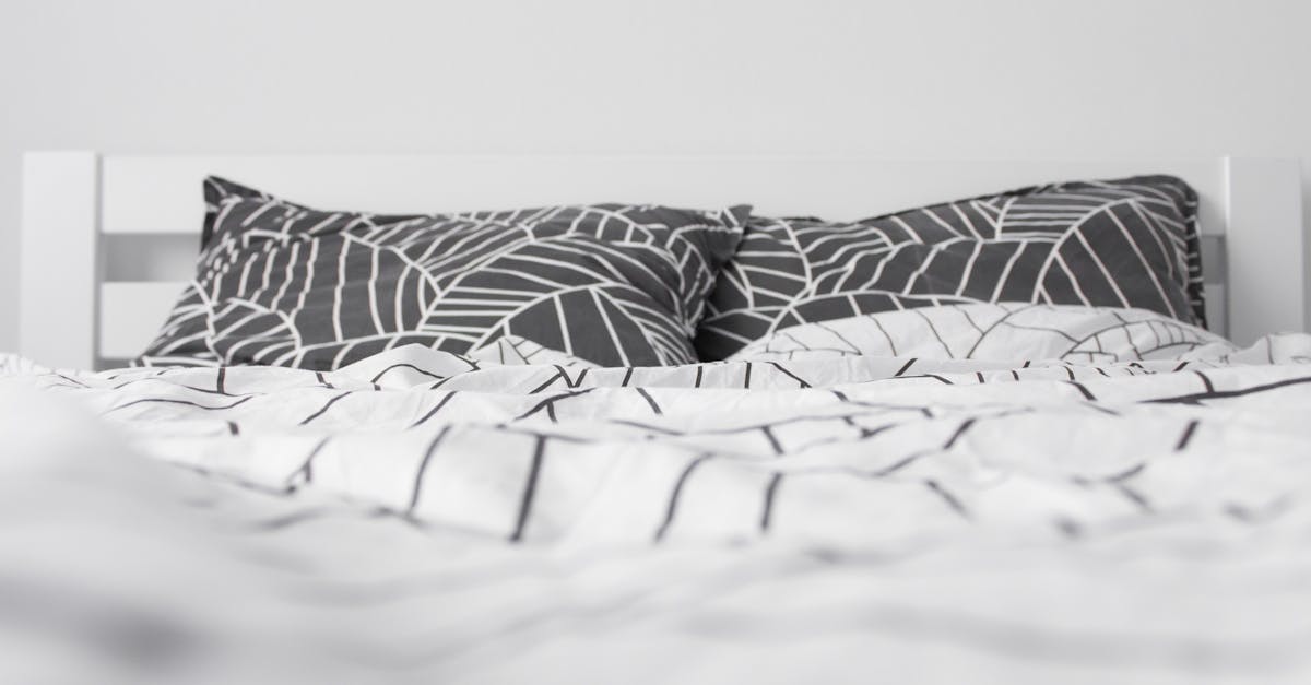 découvrez nos housses de couette disponibles en plusieurs tailles pour un ajustement parfait et un confort optimal dans votre chambre.