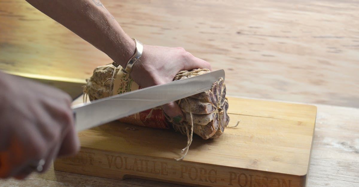 découvrez l'excellence de l'artisanat français, alliant tradition et savoir-faire pour des créations uniques et authentiques.