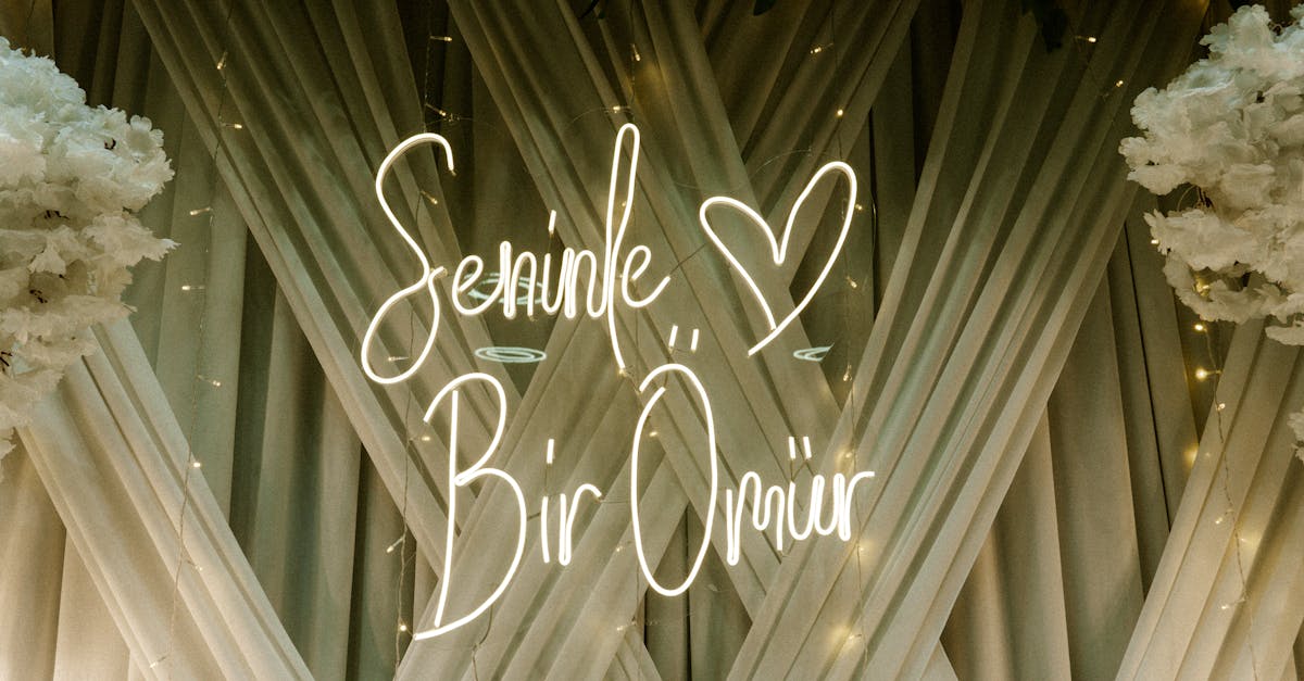 découvrez notre sélection exclusive de décorations de luxe alliant élégance, qualité et raffinement pour sublimer votre intérieur.