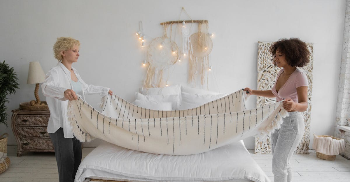 découvrez notre sélection de matelas confortables et adaptés à tous vos besoins pour des nuits réparatrices et un sommeil de qualité.