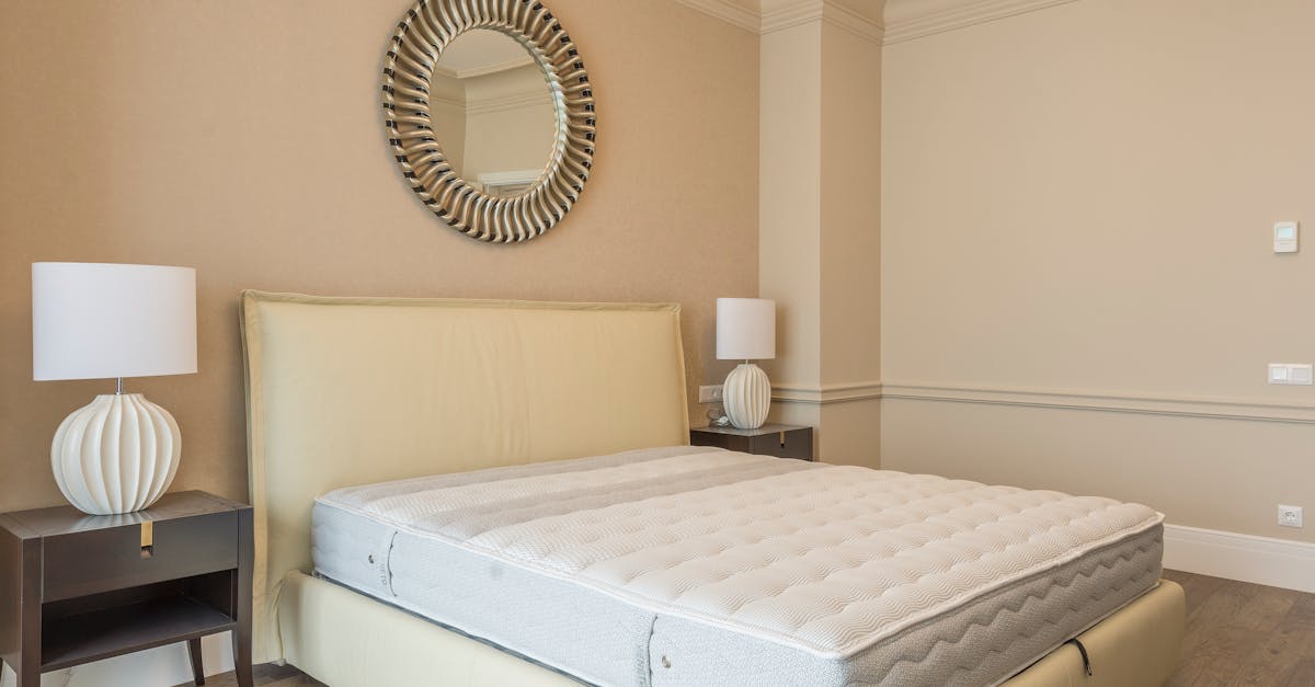 découvrez notre sélection de matelas confortables et de haute qualité, conçus pour un sommeil réparateur et un soutien optimal.